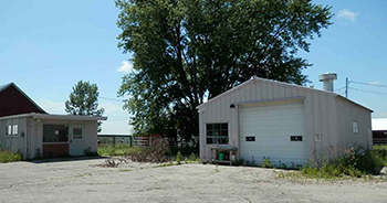 Platteville 1832sf commercial building for lease